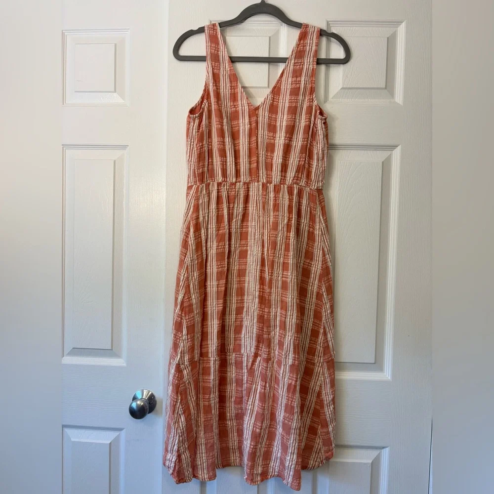 Maurices Women’s Sleeveless Plaid V-Neck Sundress - Picture 2 of 7